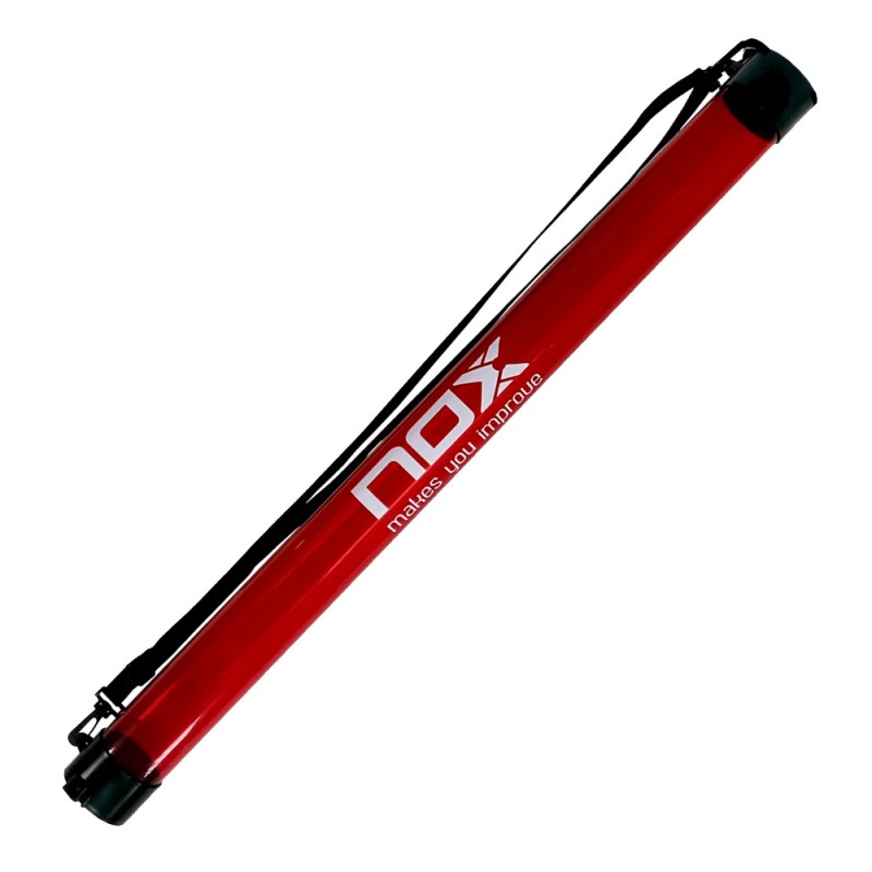 Picky Nox récupère des balles rouges Picky Nox récupère des balles rouges