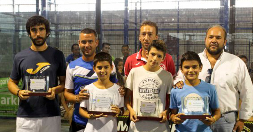 César Abad, Arturo Coello et Pablo Cardona dans le Championnat d'Espagne Junior Padel